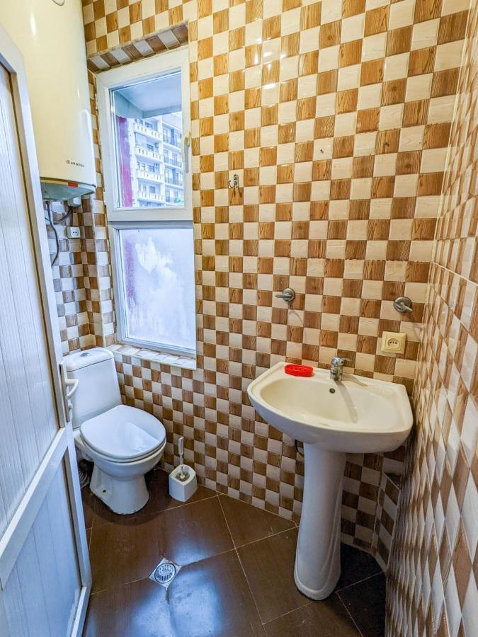 Harmony Boutique Hostel バトゥーミ エクステリア 写真